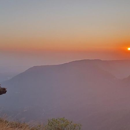 Pamilya Homestay Cherrapunji Extérieur photo